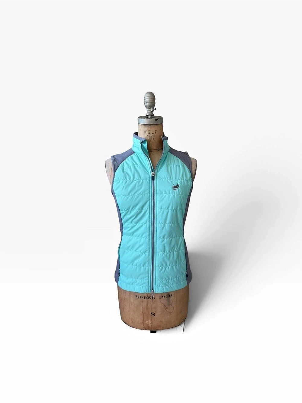 Zero Restriction Women’s Tess Quilted Golf Vest in Blue & Gray NWT XS Layering